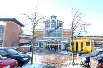 Murder investigation launched following death of man in shopping centre - The Oldham Times