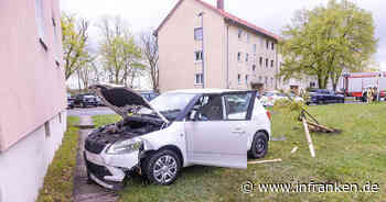 Bamberg: Auto kracht gegen Hauswand - Schock in Wohnanlage - inFranken.de