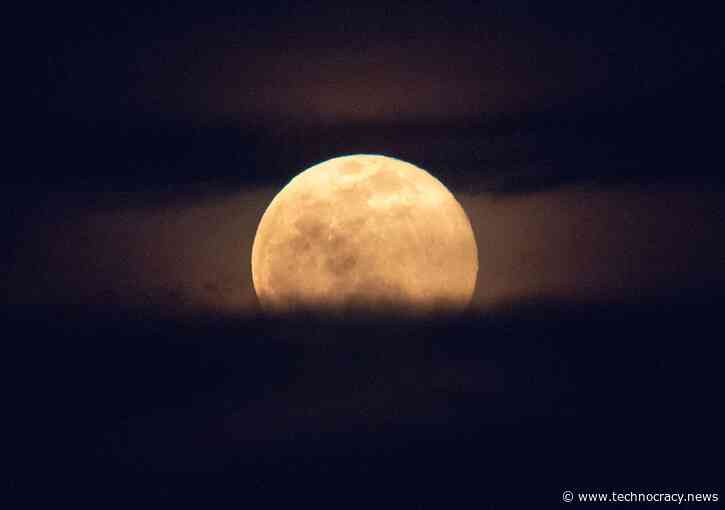 Human DNA Headed To Moon “Seed Vault” For Aliens To Find