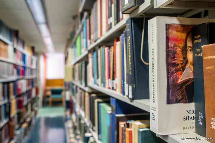 Latino-focused banned books caravan rolling into Austin