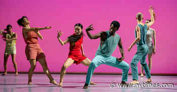 Review: Sasha Waltz’s Action Painting Swirls to ‘In C’