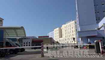 Muore in attesa di una visita in ospedale a Crotone. Aperta un'indagine - Corriere della Calabria