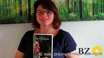 Eine Lengederin liest auf der Insel Neuwerk