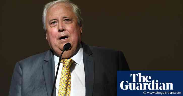 Clive Palmer’s campaign pledge to cap home loan rates ‘utterly irresponsible’, experts say