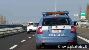 Pontedera: fa manovra con il camion e investe un suo collega - PisaToday