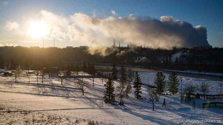 Gas prices set to jump in Calgary as energy companies bring in major profit margins