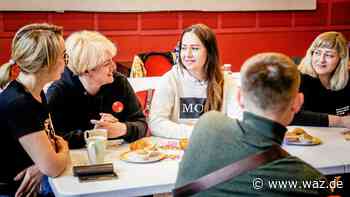 Essen: Geflüchtete vernetzen sich beim Ukraine Meeting Café - WAZ News