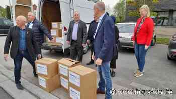 Moslimgemeenschap in Meulebeke deelt voedselpakketten uit - Focus en WTV