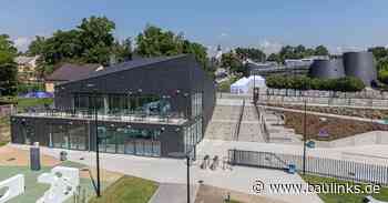 Ziegen brauchen keine beschlagenen Hufe ... aber vielleicht ein Schieferkleid