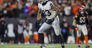 Report: Packers interested in trading for Raiders TE Darren Waller - Acme Packing Company