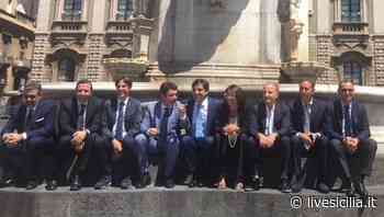 Catania, lasciano gli assessori: Bonaccorsi apre ai partiti - Livesicilia.it