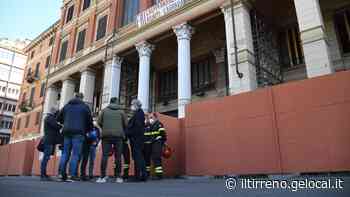 Carrara, Politeama: è il giorno della super perizia - Video - Il Tirreno