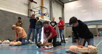 Leerlingen Stella Matutinacollege leren reanimeren tijdens projectdag 'Heart Times' - Het Laatste Nieuws