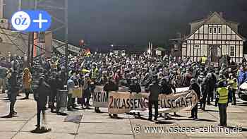Demo gegen Corona-Maßnahmen in Stralsund: Immer weniger gehen auf die Straße - Ostsee Zeitung