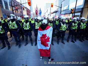 Canadian police in face-off with protesters opposed to coronavirus mandates - Express & Star
