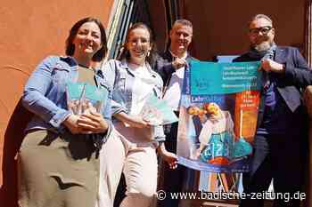 Von der Hexenjagd bis zur Kleinstadt-Glitzer-Glamour-Show - Lahr - Badische Zeitung