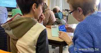 Alkense jongeren maken senioren wegwijs in de digitale wereld - Het Laatste Nieuws