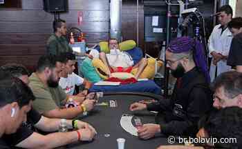 João Paulo Trindade, jogador de poker brasileiro portador de ELA (Esclerose Lateral Amiotrófica) explica po... - Bolavip Brasil