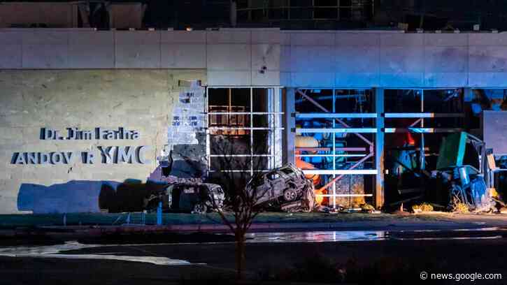 ‘Very bad damage’ but few injuries seen after tornado tears through Andover, SE Wichita - Wichita Eagle