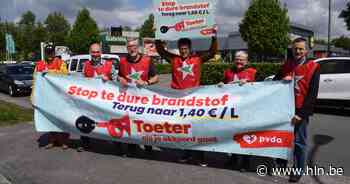 PVDA Zelzate voert op vooravond van 1 mei actie aan de pomp: “De tank is leeg, de maat is vol” - Het Laatste Nieuws