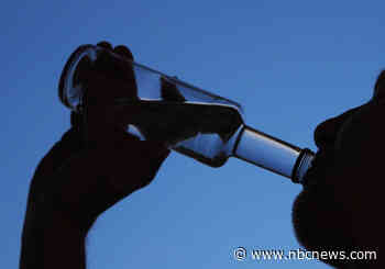 There's a way to treat alcohol abuse that doesn't involve AA or abstinence