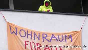 Polizei räumt besetztes Hostel in Berlin-Mitte