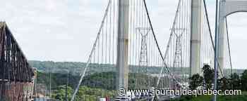 Homme en crise à Québec: le pont Pierre-Laporte paralysé