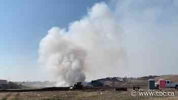 Firefighters working to extinguish fire at southeast Calgary landfill
