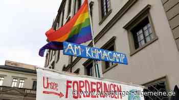 Klimaplakat am Rathaus: 1600 Euro Geldstrafe gegen Aktivisten