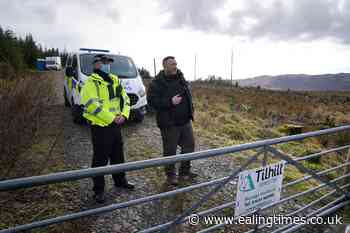Police begin dig in search for remains of murdered Lynda Spence - Ealing Times