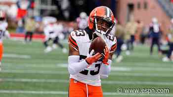 Browns return CB Hill to Rams in draft-day trade