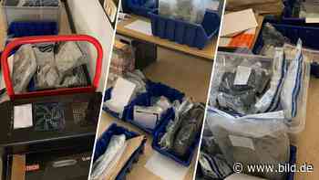 13 Festnahmen: Polizei sprengt Drogen- und Impfpassfälscher-Ring | Regional - BILD