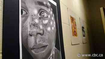 This Fredericton student is being celebrated for her hyper-realistic portraits - CBC.ca