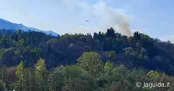 Ancora fuoco nei boschi del cuneese, da Cervasca a Boves a Peveragno (video) - La Guida - LaGuida.it
