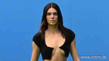 Mode: Knappes Jäckchen und nichts drunter – der neue Fashiontrend der It-Girls - STERN.de