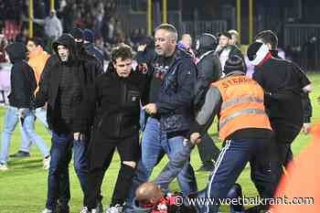 🎥 Heethoofden van RWDM bestormen het veld van Seraing en gaan confrontatie aan met thuissupporters na mislopen promotie