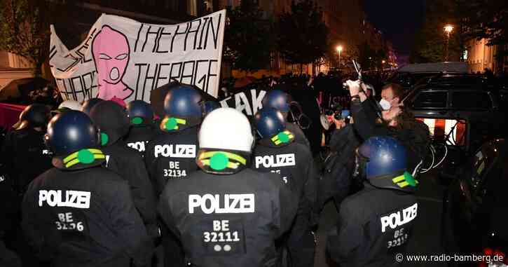 Berlin vor 1. Mai: Einige Festnahmen und Sachbeschädigungen