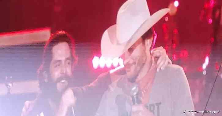 Ashton Kutcher Makes Surprise Appearance Onstage With Thomas Rhett at Stagecoach Festival - E! NEWS