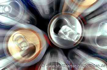 Tankstelle in Jena: Wegen einer Getränkedose – Mann droht Mitarbeitern mit Waffe - Stuttgarter Nachrichten