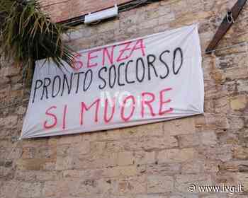 “Senza PS si muore”, da Andora a Ceriale la lenzuolata anima il comprensorio: “Toti ecco i tuoi fantasmi” - IVG.it