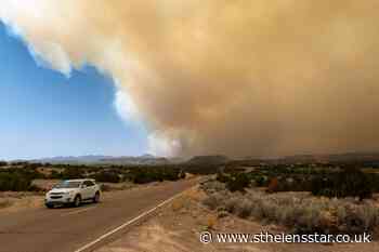 More evacuations expected amid dangerous wildfires in US south-west - St Helens Star