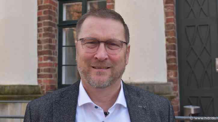 Parchim: Dirk Flörke als Bürgermeister im Amt bestätigt - NDR.de