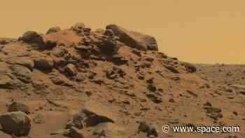 Strange Mars rock type points to extremely violent volcanic eruptions