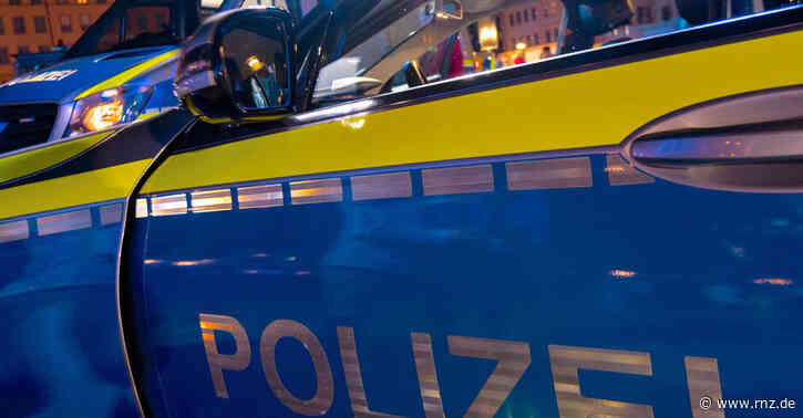 Mannheim:  Zwei Personen nach Unfall leicht verletzt