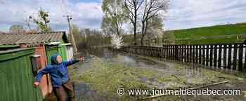 Guerre et inondations à Demydiv, une petite ville près de Kyïv en Ukraine
