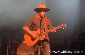 Lukas Nelson Covers Willie's “Angel Flying Too Close to the Ground” And Pearl Jam's “Just Breathe” For His Dad's 89th Birthday - Whiskey Riff