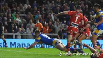 Match Action: Leeds Rhinos v Hull KR - Leeds Rhinos