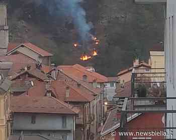 Sterpaglie a fuoco a Crevacuore, fumo e fiamme allarmano i residenti - newsbiella.it