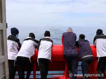 Geo Barents sbarca ad Augusta: così l'Ong ci scarica 101 migranti