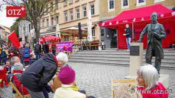Mitreißende Rede und Zoff am Rande bei Maikundgebung in Jena